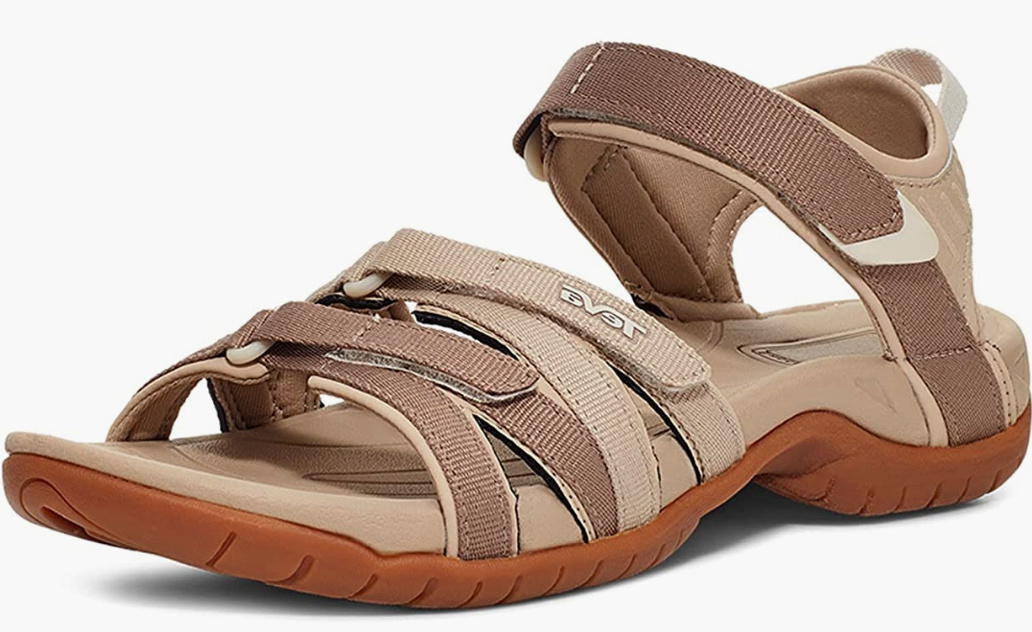 12 Best Hiking Sandals for Women to Conquer the Outdoors